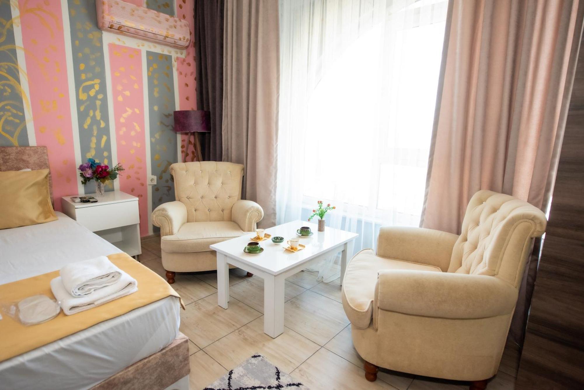 Palvan Hotel Antalya Exteriör bild