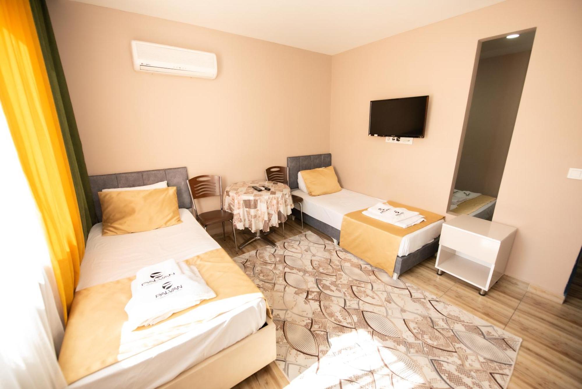 Palvan Hotel Antalya Exteriör bild